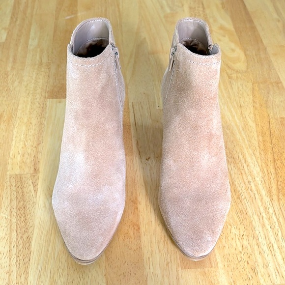 Aldo Suede Stacked Heal Ankle Boot 6 - Picture 6 of 7